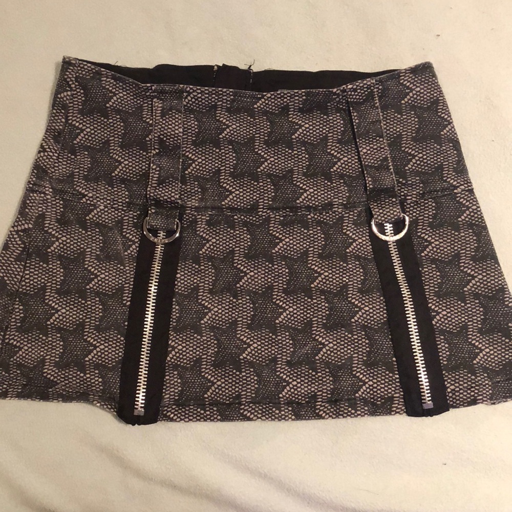 Tripp NYC Star n Zipper mini skirt